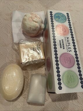 Ladies Shower Bombs, Bath Bomb and Soaps bundle!